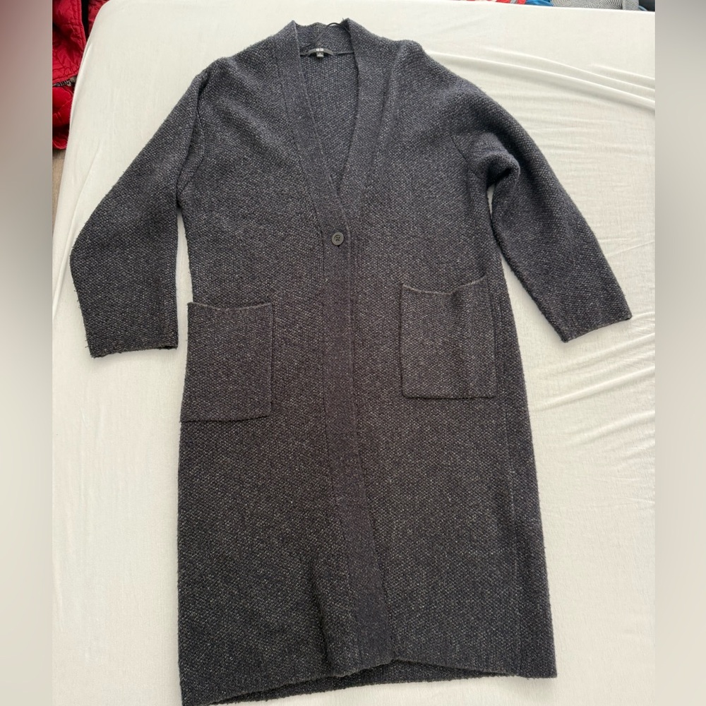 Uniqlo Dark Blue Knit Cardigan Large | Soft, Thick Wool